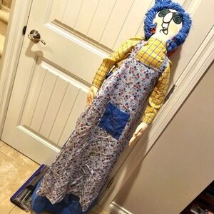 Maxine by Hallmark vacuum cover Vintage